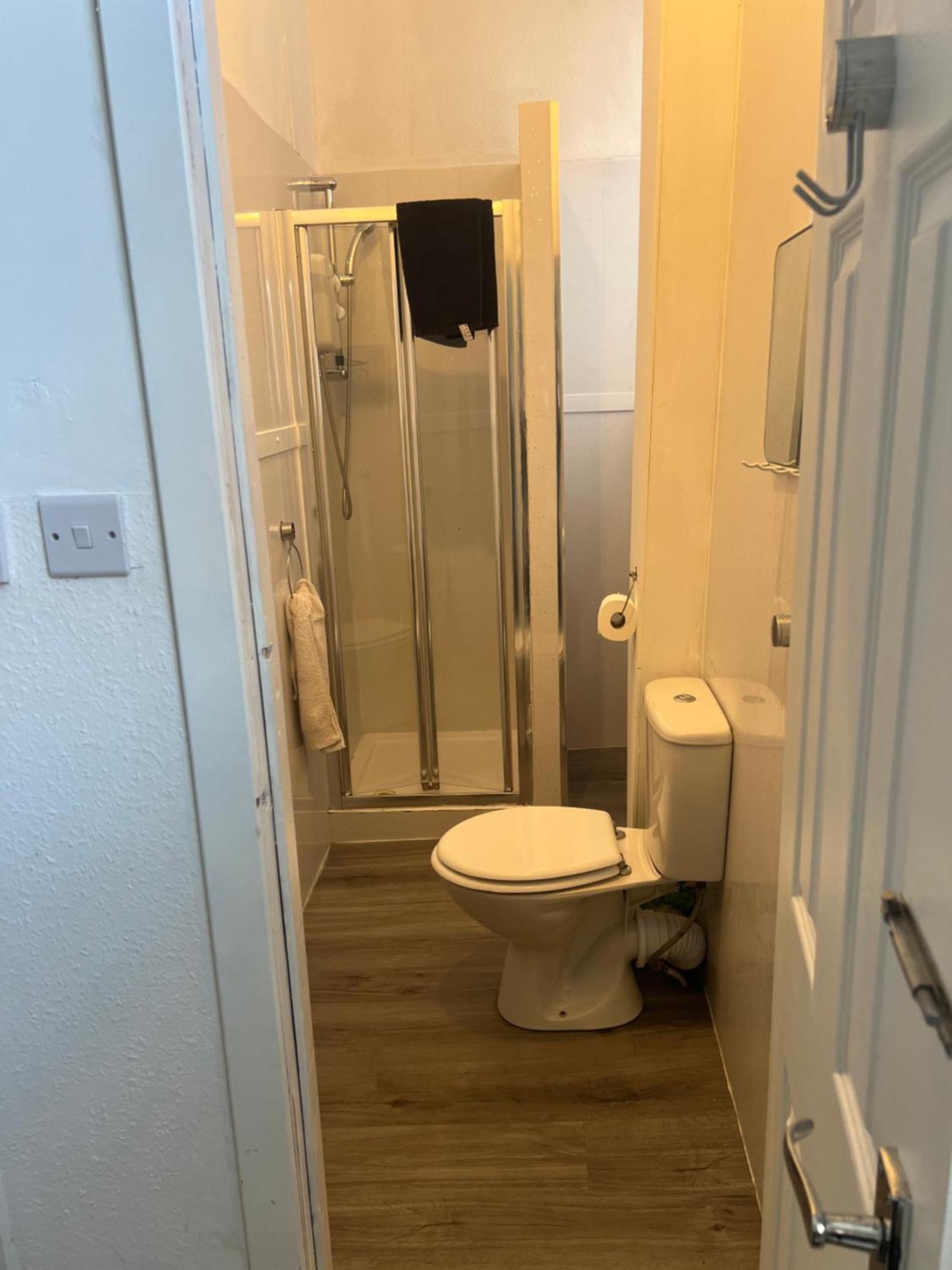 Great Western Road Studio With En Suite Glasgow Eksteriør bilde