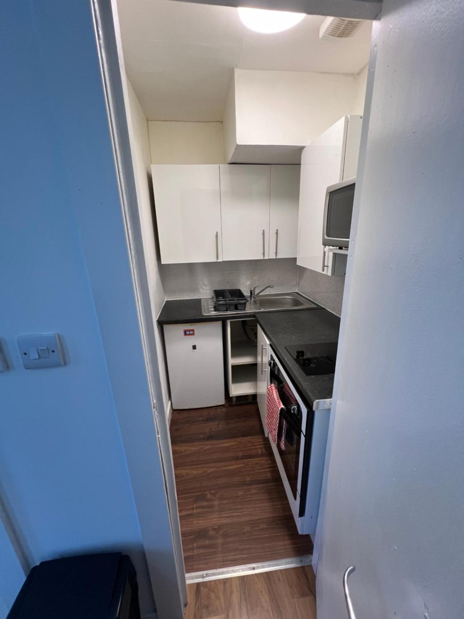 Great Western Road Studio With En Suite Glasgow Eksteriør bilde