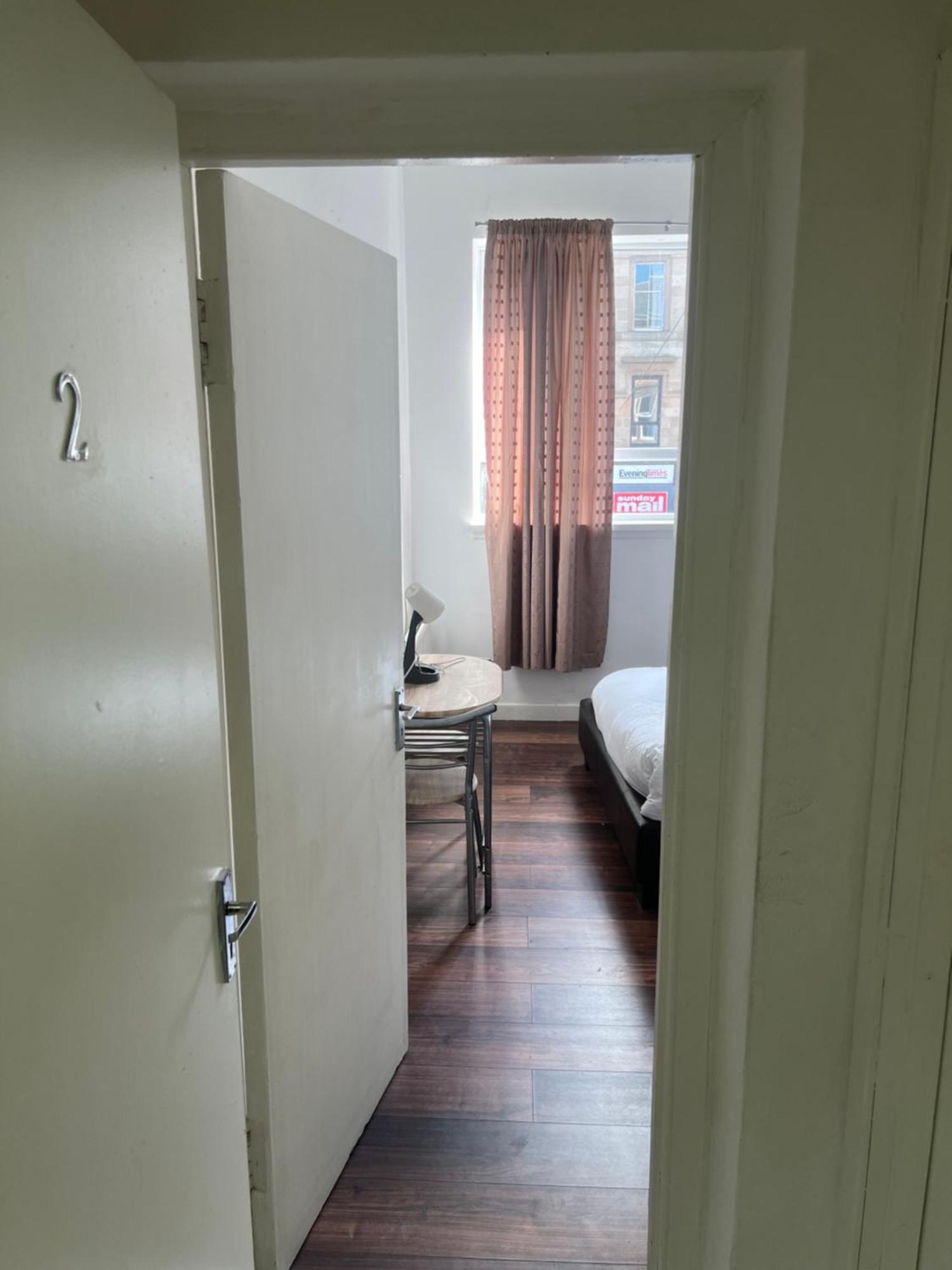 Great Western Road Studio With En Suite Glasgow Eksteriør bilde