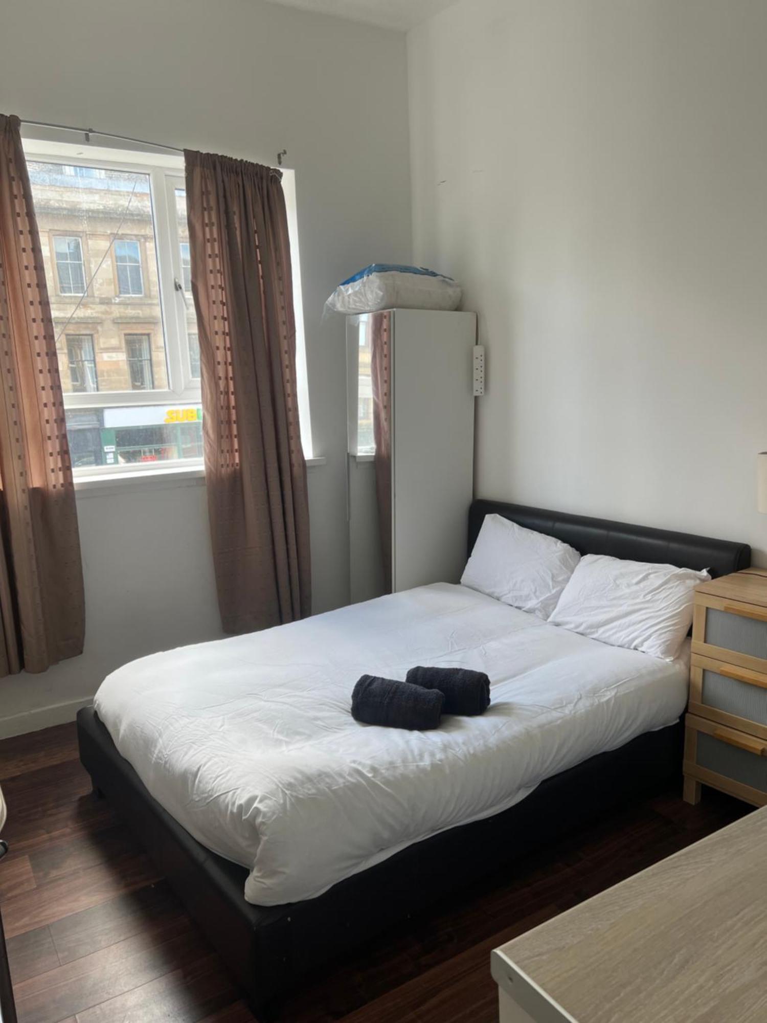 Great Western Road Studio With En Suite Glasgow Eksteriør bilde